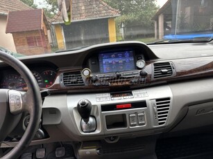 HONDA FR-V 2.2 CTDi Executive BE5