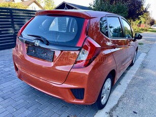 HONDA JAZZ 1.3 Comfort Sávtartó.ülésfűtés.tempomat.első-hátsó radar.szervizkönyv