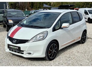 HONDA JAZZ 1.4 Elegance Digitklíma. Tempomat. Téli-nyári kerekek