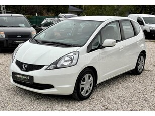 HONDA JAZZ 1.4 Elegance Friss szerviz.Fehér