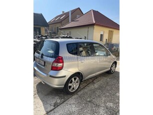 HONDA JAZZ 1.4 ES CVT