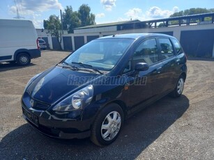 HONDA JAZZ 1.4 ES CVT +KLÍMA+AUTOMATA 7-es VÁLTÓ+