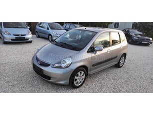 HONDA JAZZ 1.4 ES CVT My. 2005 TÖRÉSMENTES. GYÁRI. GYÖNYÖRŰ FÉNYEZÉS!!!