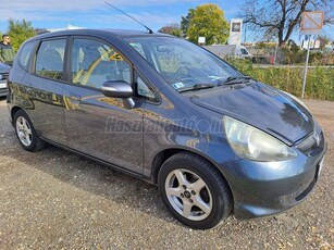 HONDA JAZZ 1.4 ES My. 2005 DIGIT KLÍMA 8 ALUFELNIN TÉLI-NYÁRI GUMIK ÖNERŐ NÉLKÜL HITELRE IS