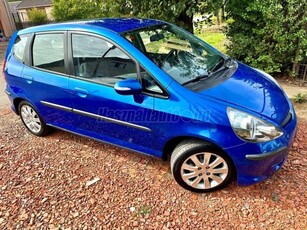 HONDA JAZZ 1.4 ES My. 2005 SZERVÍZKÖNYV. GARANTÁLT KM