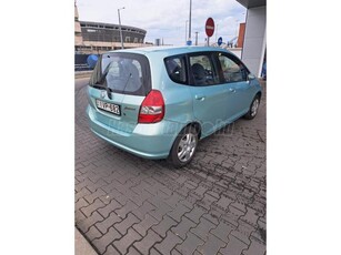 HONDA JAZZ 1.4 LS