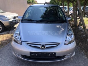 HONDA JAZZ 1.4 LS My. 2005 KITŰNŐ MŰSZAKI ÉS ESZTÉTIKAI ÁLLAPOT!VALÓS150e. Km.!!