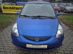 HONDA JAZZ 1.4 LS Sérülésmentes.Rozsdamentes.Digit Klíma.129000Km!!!Nagyon szép!!!