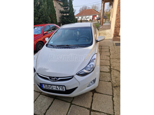 HYUNDAI ELANTRA 1.6i Life