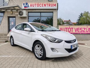 HYUNDAI ELANTRA 1.6i Life ÜLÉSFŰTÉS-TOLATÓRADAR-AJÁNDÉK TÉLI SZETT