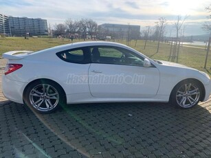 HYUNDAI GENESIS COUPE 3.8 V6 Sport (Automata)