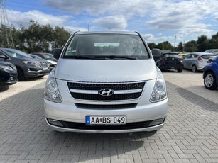 HYUNDAI H-1 Bus Tour 2.5 CRDi LP Classic 8 személyes TETŐKLÍMA! TOLATÓRADAR! VONÓHOROG!