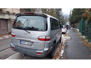 HYUNDAI H-1 STAREX 2.5 CRDi Delux SWB 4WD (7 személyes )