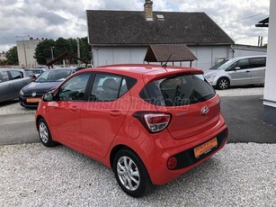 HYUNDAI I10 1.0 MPi Premium 1. Tulajdonos. Végig Vezetett Szervizkönyv. Magas Felszereltség. Gyári Állapot!