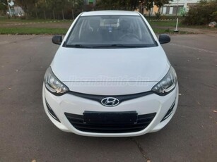 HYUNDAI I20 1.25 Color limited edition