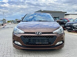 HYUNDAI I20 1.25i HP Go! Tolatóradar/Ülés-kormányfűtés/Téli+ nyári kerékgarnitúra