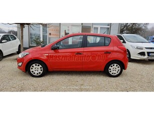 HYUNDAI I20 1.4 CRDi Classic AC SZERVIZFÜZET!