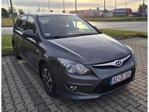 HYUNDAI I30 1.4 DOHC Classic