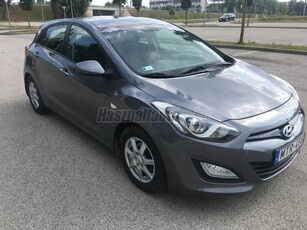 HYUNDAI I30 1.4i Business