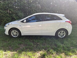 HYUNDAI I30 1.4i Business