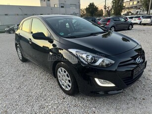 HYUNDAI I30 1.4i Comfort 135000KM