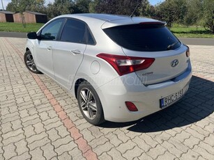 HYUNDAI I30 1.4i Comfort