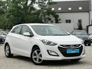 HYUNDAI I30 1.4i Comfort Alufelni+4xel.ablak+Kevés km+