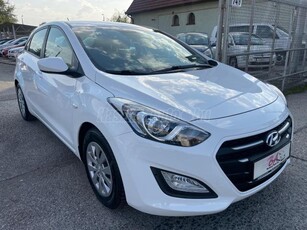 HYUNDAI I30 1.4i Easy Life LED MULTIKORMANY USB DIGIT KLIMA VONÓHOROG