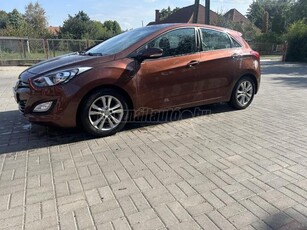 HYUNDAI I30 1.4i Life