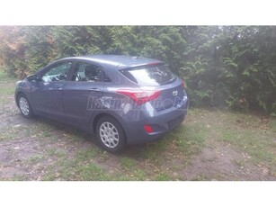 HYUNDAI I30 1.4i Travel Edition