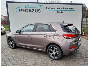 HYUNDAI I30 1.5 T-GDi Comfort MHEV MAGYARORSZÁGI! ÁFÁS! Sávtartó! Front Assist! Fáradtság érzékelő!