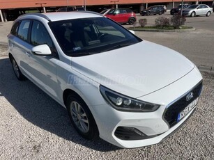 HYUNDAI I30 1.6 CRDi HP Comfort MAGYARORSZÁGI LEDLÁMPA DUPLA DIGITKLÍMA