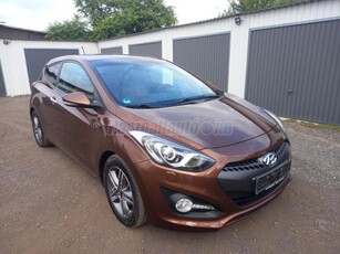 HYUNDAI I30 1.6 CRDi HP Style +NAVI+TRADAR+D.DIGIT KLÍMA+BŐR+