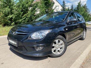 HYUNDAI I30 1.6 CRDi LP Classic 1 év garancia