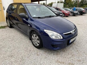 HYUNDAI I30 1.6 CRDi LP Classic