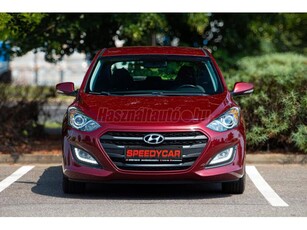 HYUNDAI I30 1.6 CRDi LP ISG Business Life NAVI.KAMERA.RADAR.ÜLÉS-KORMÁNY FŰTÉS.TEMPOMAT.BLUETOOTH.RITKA GYÖNGYHÁZ FÉNYEZÉS