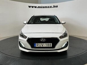 HYUNDAI I30 1.6 CRDi LP Life RUV-188 magyar. 78.559 km! 2 tulaj. végig márkaszervizben szervizelt. ÁFA-s