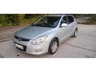 HYUNDAI I30 1.6 DOHC Classic