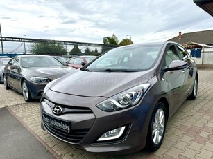 HYUNDAI I30 1.6 GDi Style 78000Km!!! Bőr-szövet kárpit.Parkradar.Ülésfűtés.Led.Tempomat.2Zónás digitklíma!