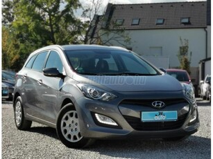 HYUNDAI I30 CW 1.4 CRDi Comfort Navi+Kamera+Radar+4x ablak+++