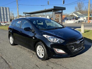 HYUNDAI I30 CW 1.4 MPi ISG Comfort 3 ÉV GARANCIA/VÉGIG VEZETETT SZERVIZKÖNYV/ALUFELNI/SZÍVÓBENZINES/KLÍMA