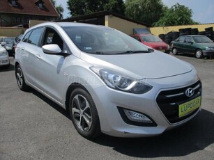 HYUNDAI I30 CW 1.6 CRDi HP ISG Comfort DSG