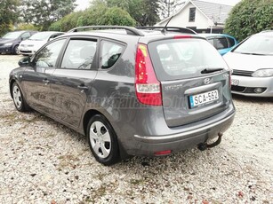 HYUNDAI I30 CW 1.6 CRDi LP Classic Vonóhorog