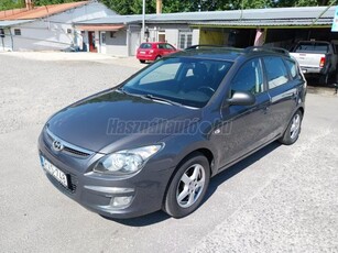 HYUNDAI I30 CW 1.6 CRDi LP Comfort FRISS MÜSZAKI