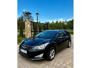 HYUNDAI I40 1.6 GDI Comfort Magnszemlytől TolatóKamera/Start-Stop Inditás /TolatóRadar / Vezetett Szervíz