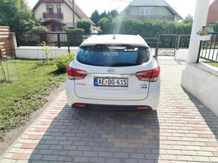 HYUNDAI I40 1.7 CRDi LP Premium