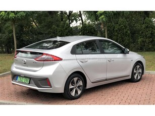 HYUNDAI IONIQ electric Premium (Automata) HŐSZIVATTYÚS / ÁFÁ-S ÁR Netto: 5.500.000 Ft 20%-tól elvihető