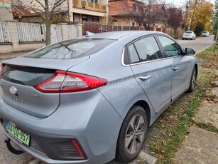 HYUNDAI IONIQ electric Premium (Automata) Vonóhorog