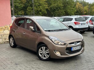 HYUNDAI IX20 1.4 CRDi HP Style LED 16K ÚJSZGUMI PDC HOROG TEMP DKLÍMA FÜLÉS HIFI ISOFIX EU5 SZKÖNYV 210EKM SZÉP