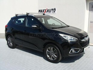 HYUNDAI IX35 1.6 GDi Premium FÉLBŐR+ÜLÉSFŰTÉS ELÖL-HÁTUL+TEMPOMAT!